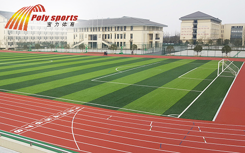 塑胶跑道建设公司施工的运动场